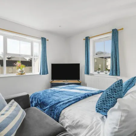 Newbridge View Truro Apartment *